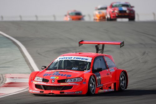 Ten Brinke en Equipe Verschuur pech in 24H of Dubai: "Flink balen"